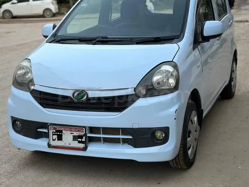 Daihatsu Mira 2015