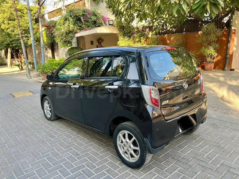 Daihatsu Mira 2014