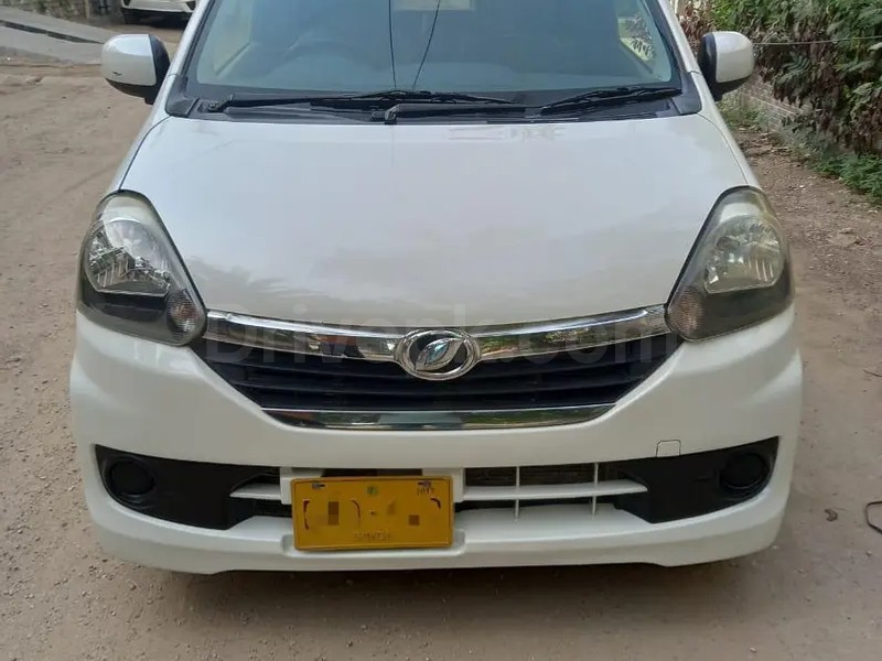 Daihatsu Mira 2015