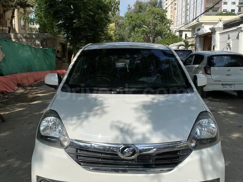 Daihatsu Mira 2014