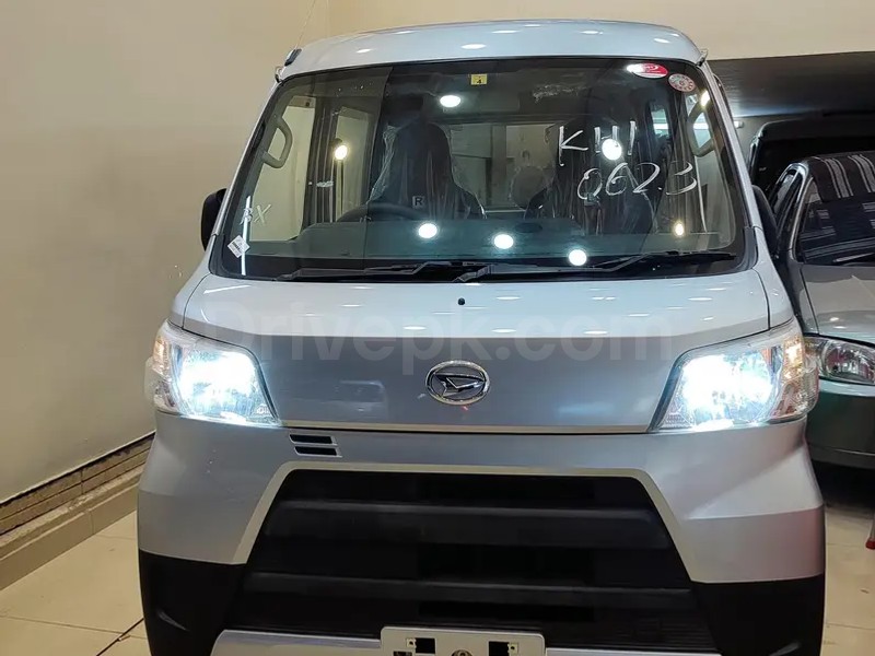 Daihatsu Hijet 2021