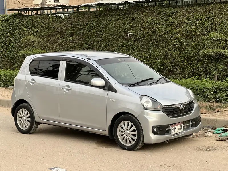 Daihatsu Mira 2016