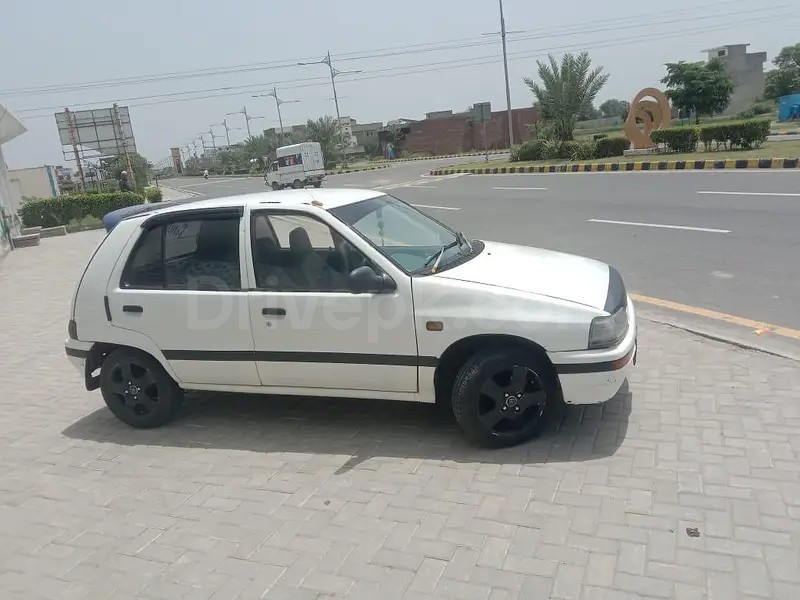 Daihatsu Charade 1987