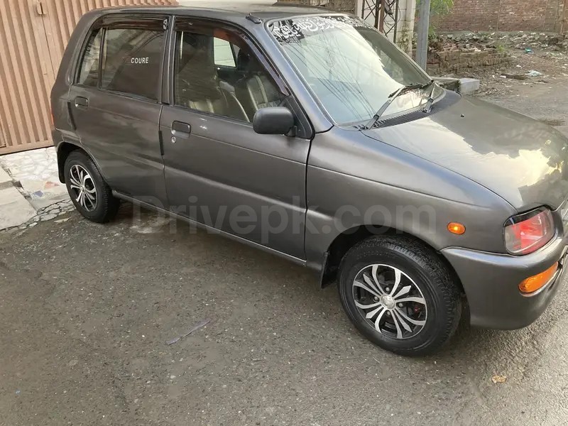 Daihatsu Cuore 2005