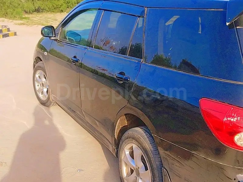 Nissan Wingroad 2012