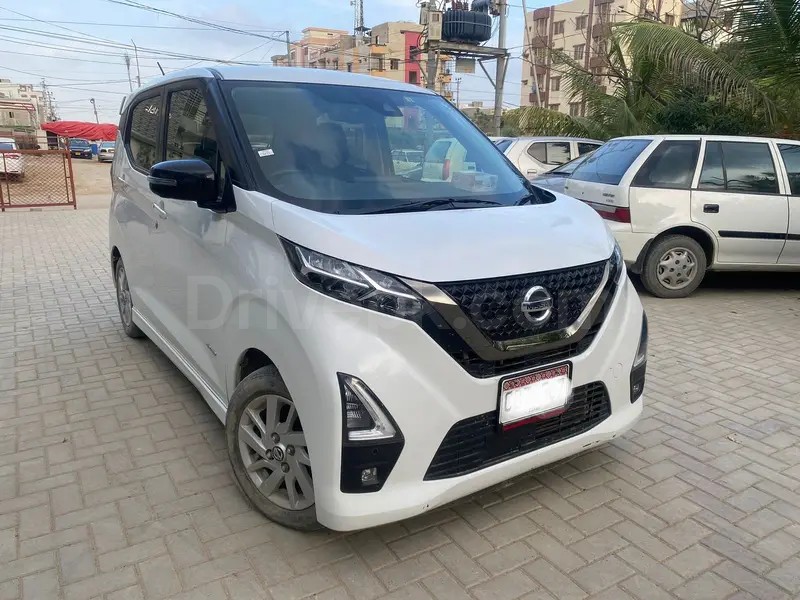 Nissan Dayz Highway Star 2022