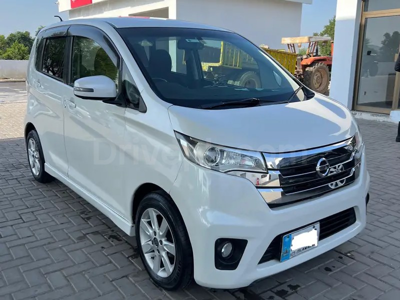 Nissan Dayz Highway Star 2014