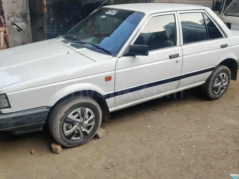 Nissan Sunny 1986