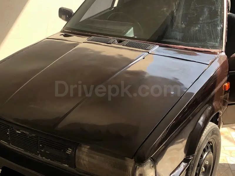 Nissan Sunny 1991