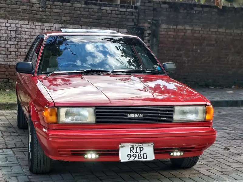 Nissan Sunny 1989