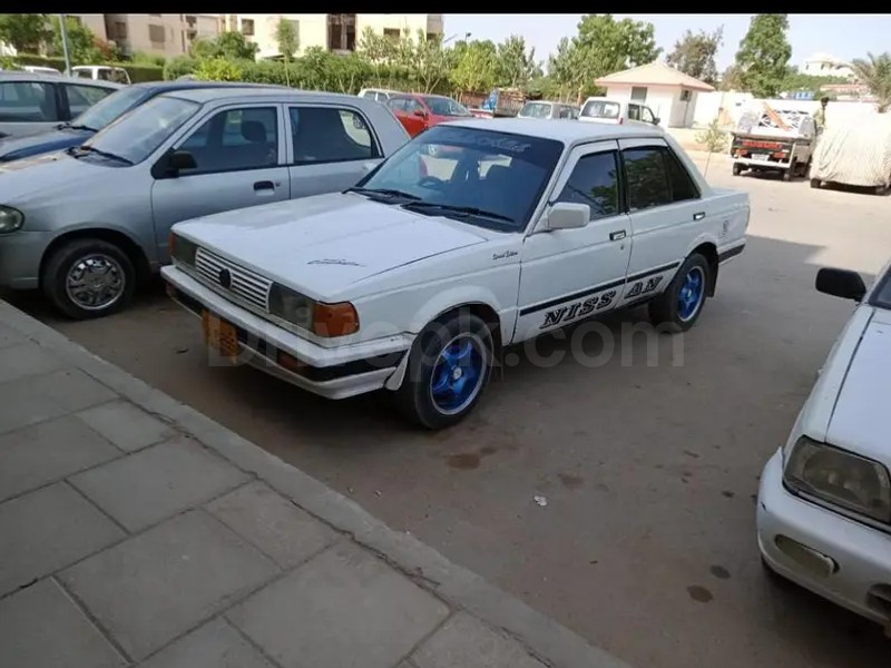 Nissan Sunny 1989