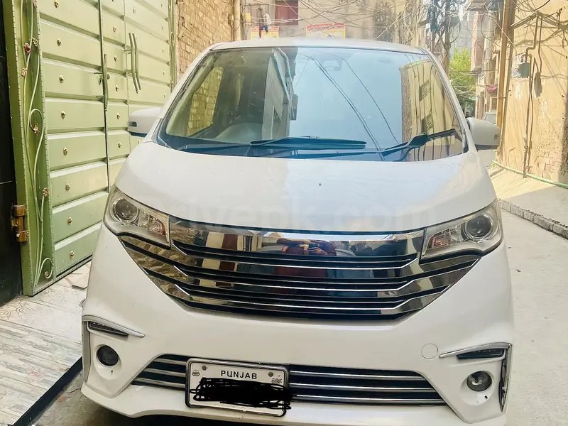 Nissan Dayz Highway Star 2018