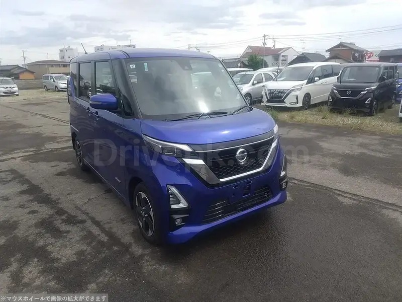 Nissan Roox 2022
