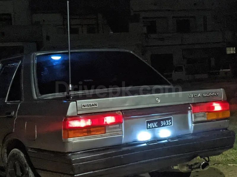 Nissan Sunny 1986
