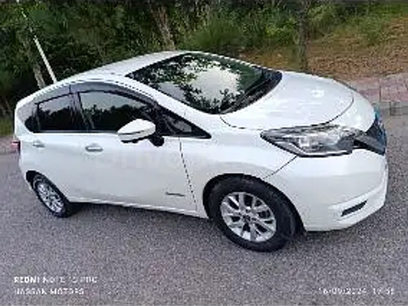 Nissan Note E Power 2018