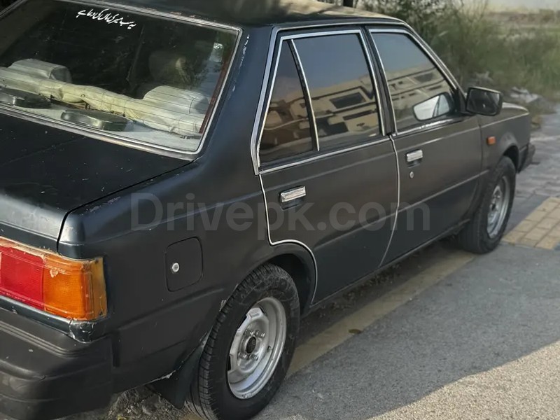 Nissan Sunny 1984