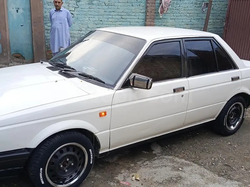 Nissan Sunny 1988