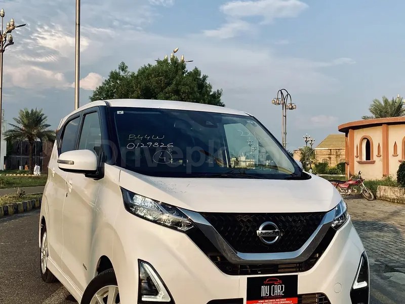 Nissan Dayz Highway Star 2022