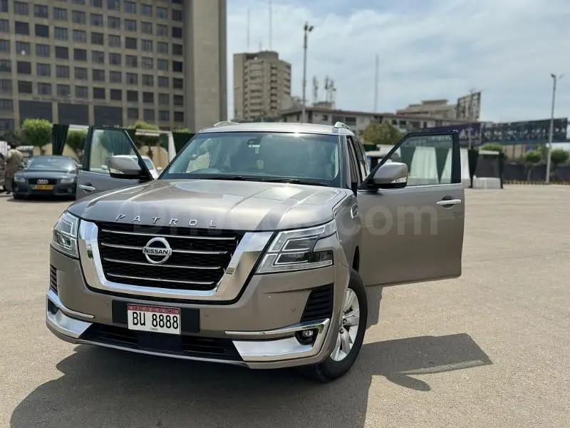 Nissan Patrol 2012