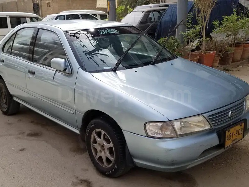 Nissan Sunny 1998