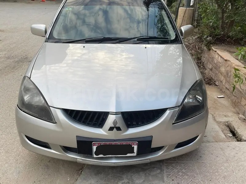 Mitsubishi Lancer 2005