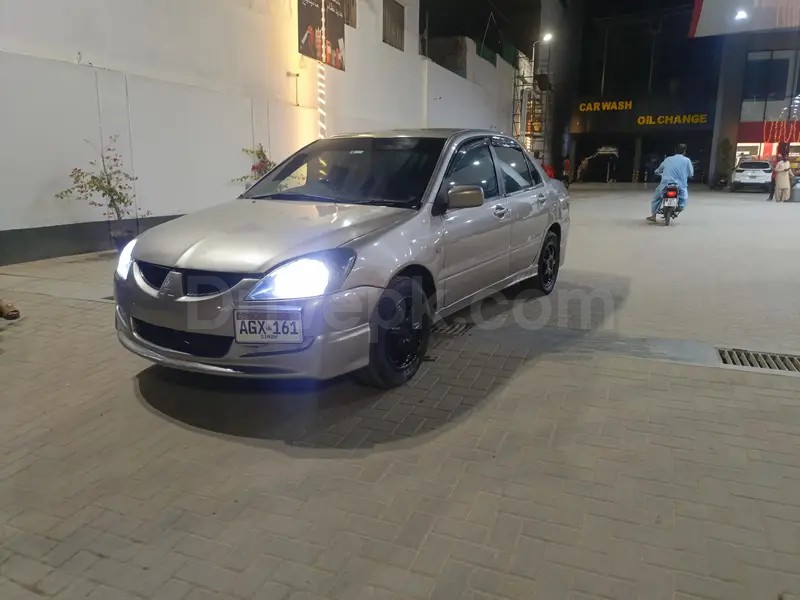 Mitsubishi Lancer 2005