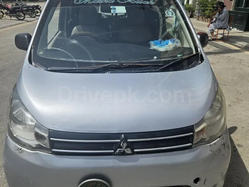 Mitsubishi Ek Wagon 2015