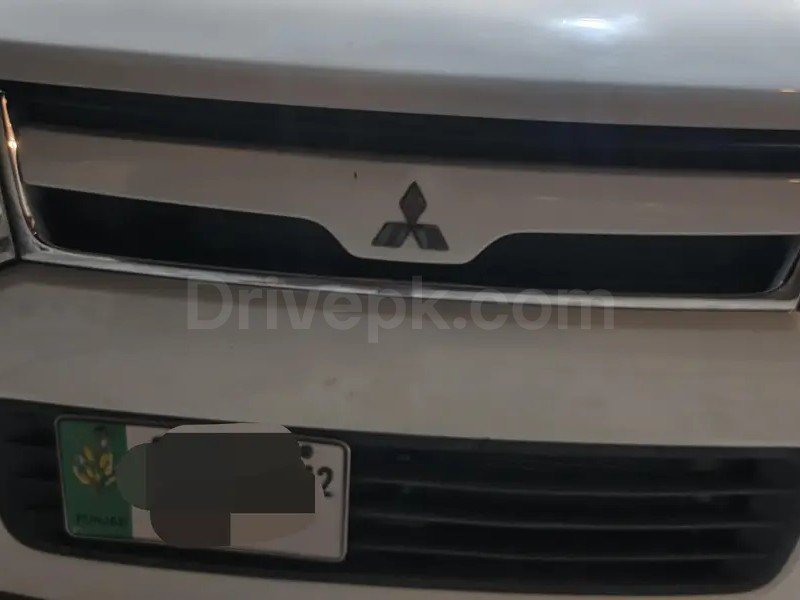 Mitsubishi Ek Wagon 2012