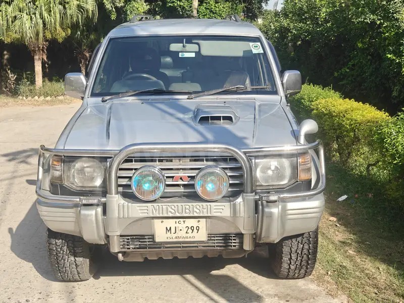 Mitsubishi Pajero 1994