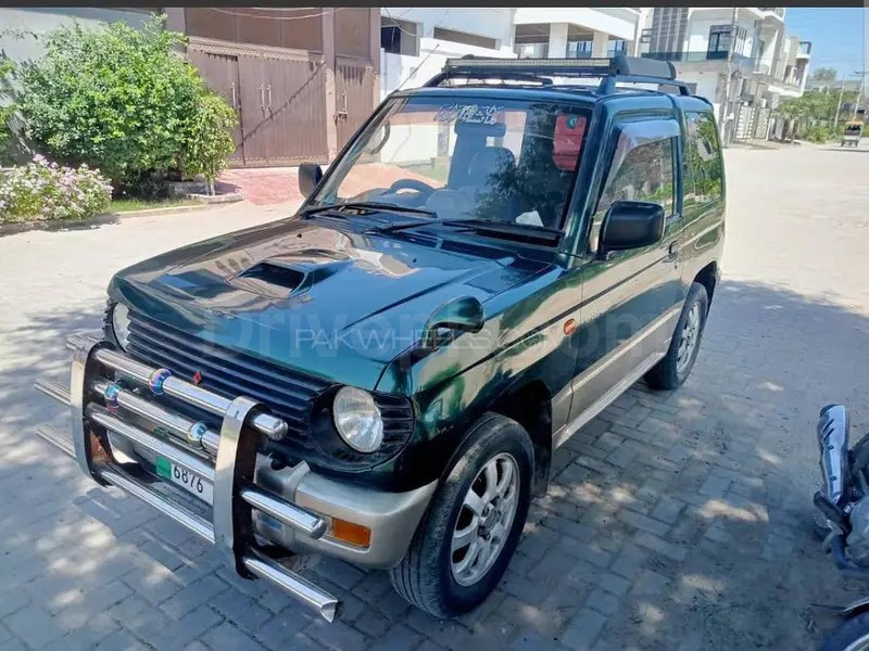 Mitsubishi Pajero Mini 2006