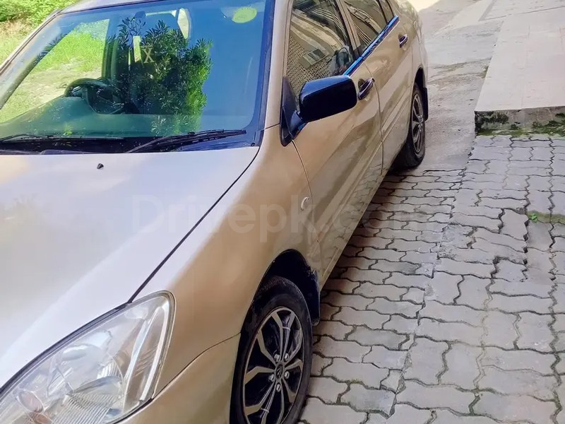 Mitsubishi Lancer 2004