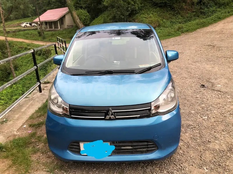 Mitsubishi Ek Wagon 2013