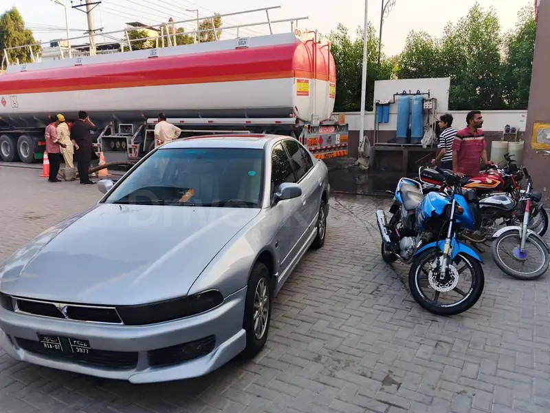 Mitsubishi Galant 2005