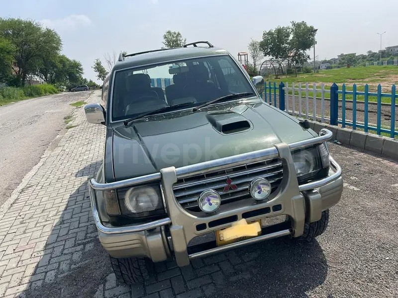 Mitsubishi Pajero 1997
