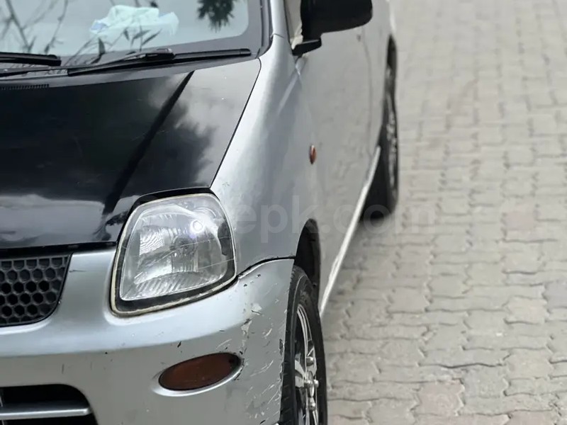 Mitsubishi Minica 2013