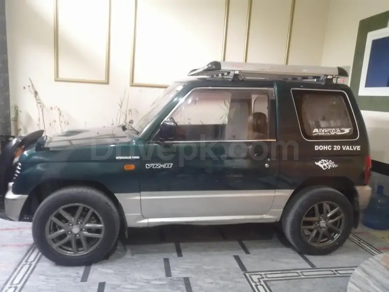 Mitsubishi Pajero Mini 1995