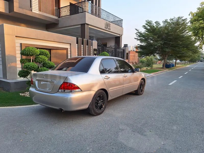 Mitsubishi Lancer 2006