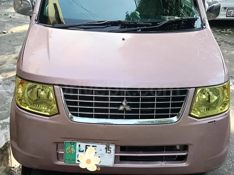 Mitsubishi Ek Wagon 2012