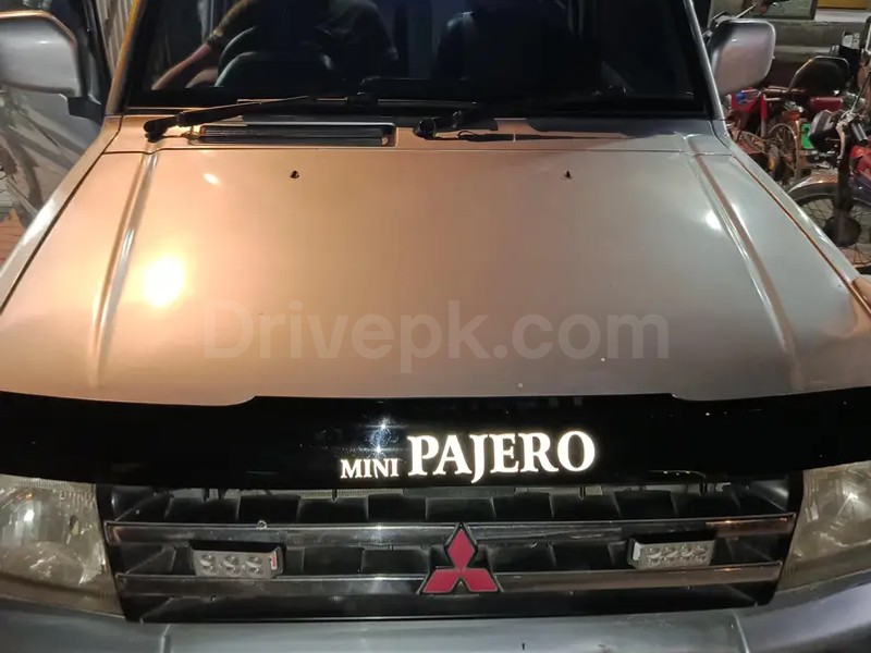 Mitsubishi Pajero Mini 2013