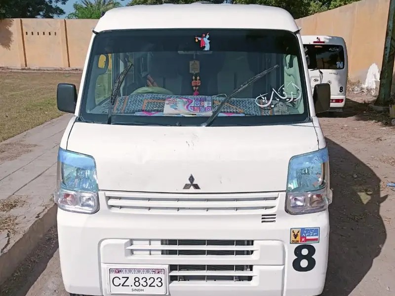 Mitsubishi Minicab Bravo 2016