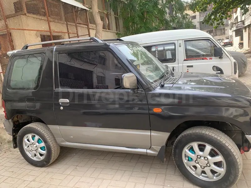 Mitsubishi Pajero Mini 1997