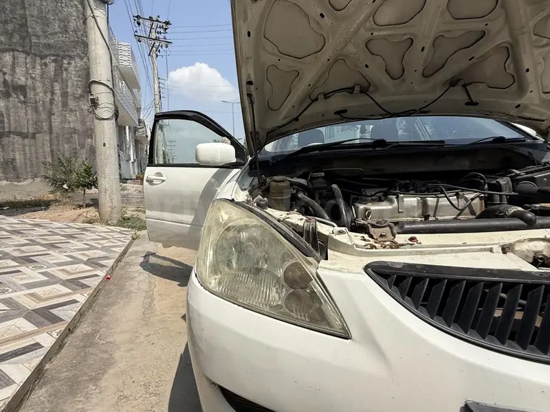 Mitsubishi Lancer 2005