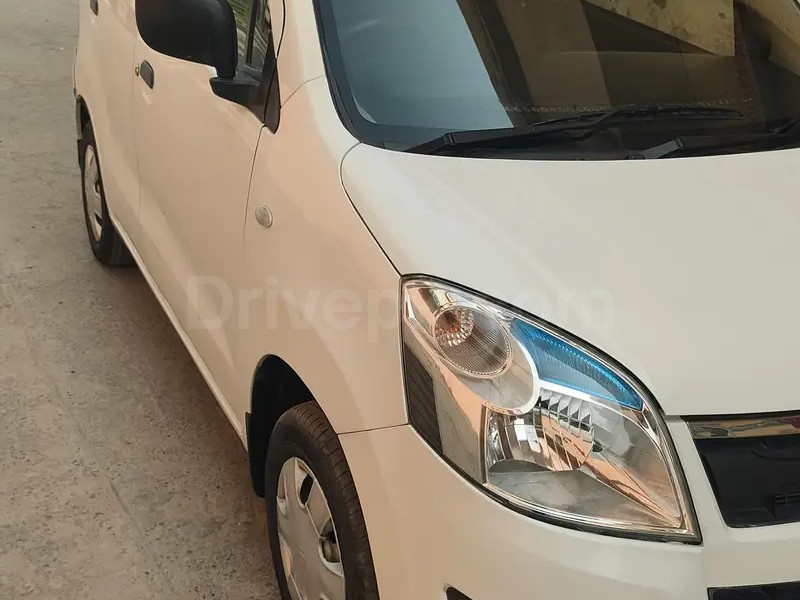 Suzuki Mehran VXR 2021