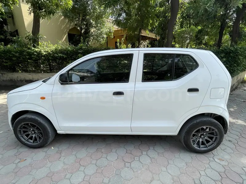 Suzuki Alto 2021