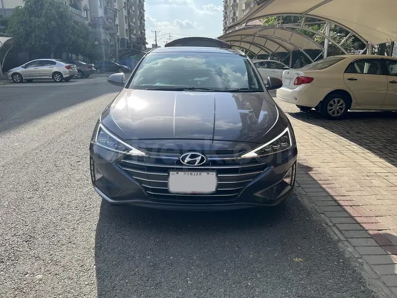 Hyundai Elantra 2021