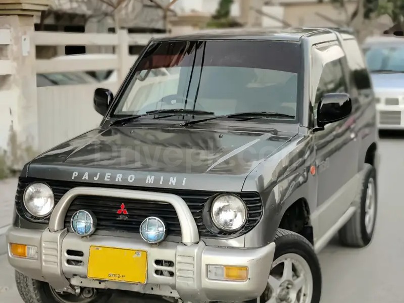 Mitsubishi Pajero Mini 1997