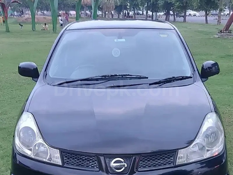Nissan Wingroad 2013