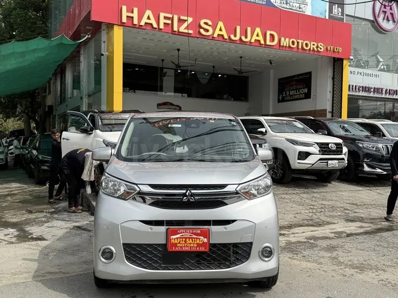 Mitsubishi Ek Wagon 2022