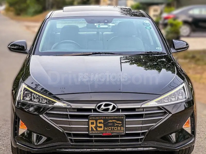 Hyundai Elantra 2022