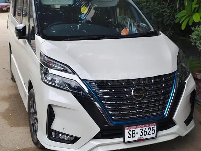 Nissan Serena 2020
